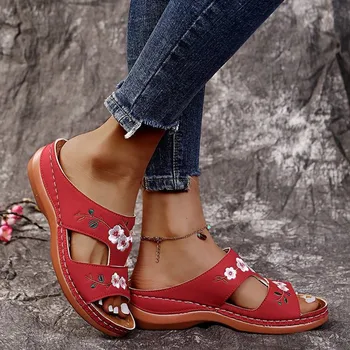 Женские летние сандалии 2022, Женская обувь с открытым носком, легкие сандалии, женские шлепанцы в стиле ретро, удобные сандалии больших размеров.